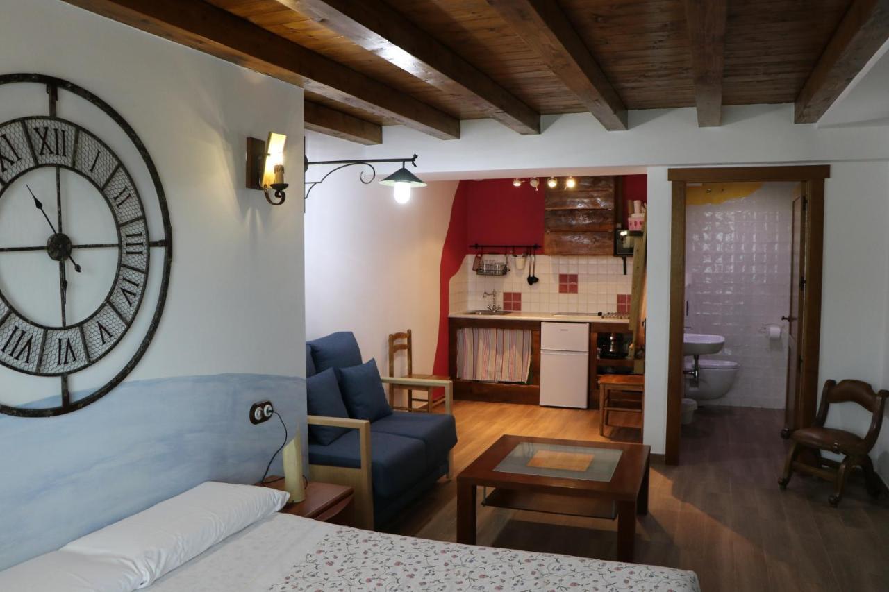 Apartamentos Rurales Casa Lafuente Luquiano Bagian luar foto